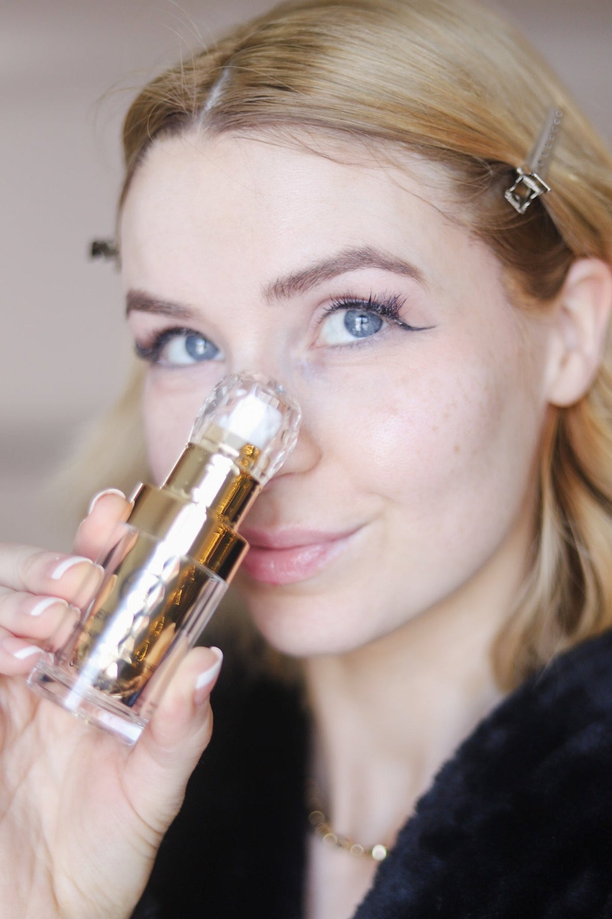Hyaluronic Acid Serum for Sensitive & Mature Skin
