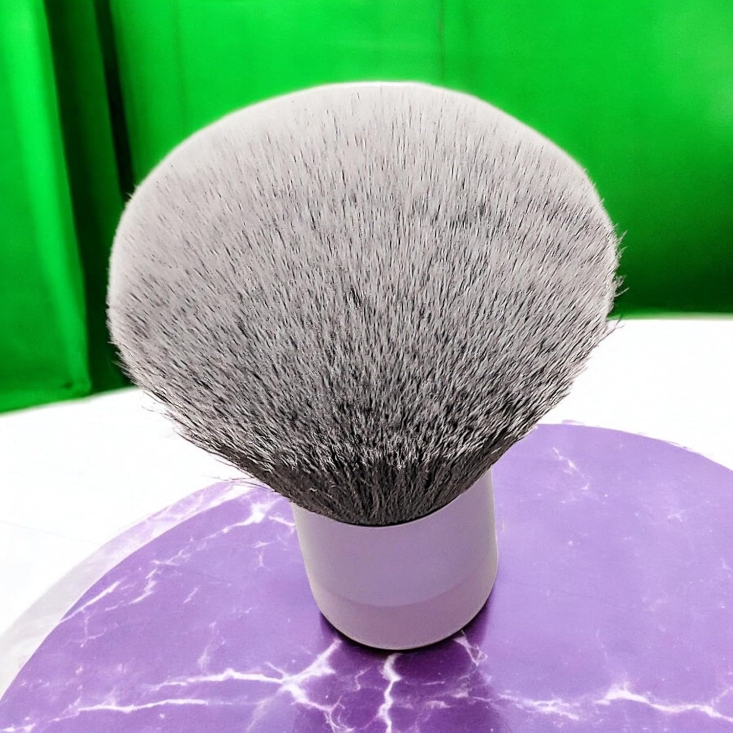 Luxurious and Very Large Soft Fluffy Powder Brush