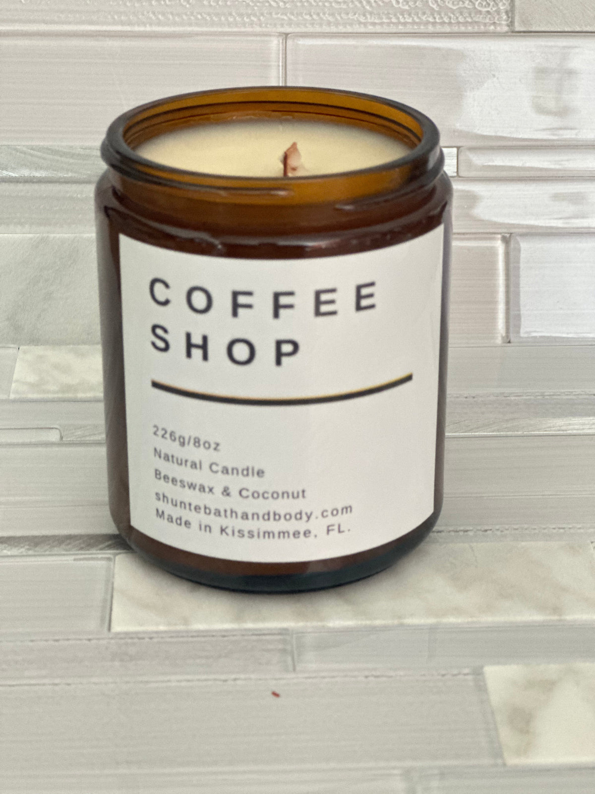 BEESWAX & COCONUT CANDLES for a Warm, Cozy Atmosphere