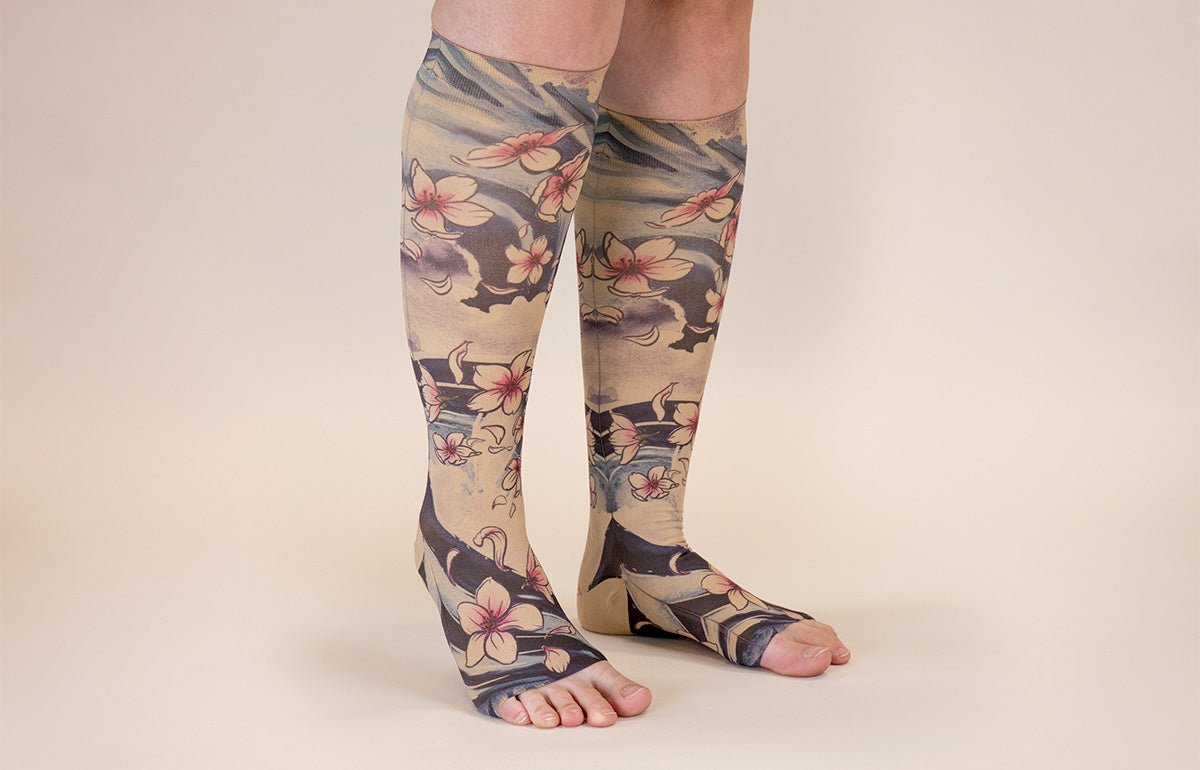 Sakura Beige Gradient Compression Socks